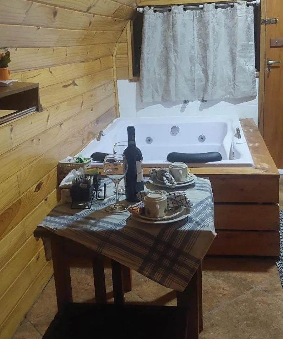 Chale Com Hidromassagem Da Vick Hotel Campos do Jordão