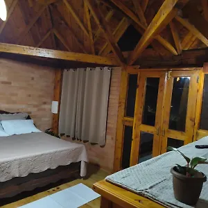 Casa de Férias Rustica Aconchego - Com Banheira De Hidromassagem, Campos do Jordão